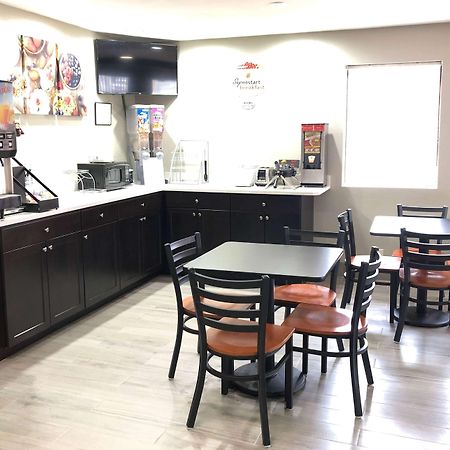 Super 8 By Wyndham Natchitoches Μοτέλ Εξωτερικό φωτογραφία