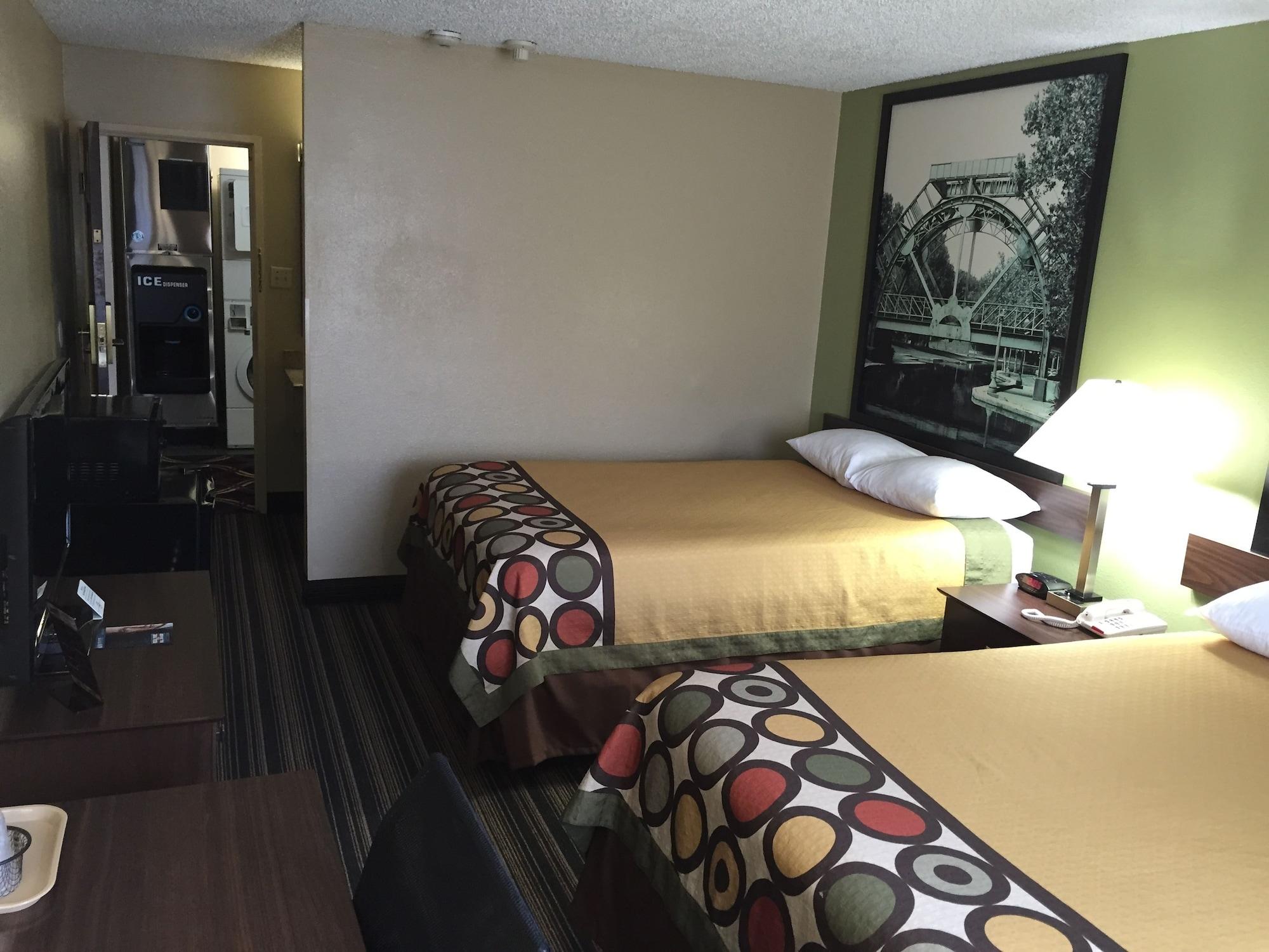 Super 8 By Wyndham Natchitoches Μοτέλ Εξωτερικό φωτογραφία