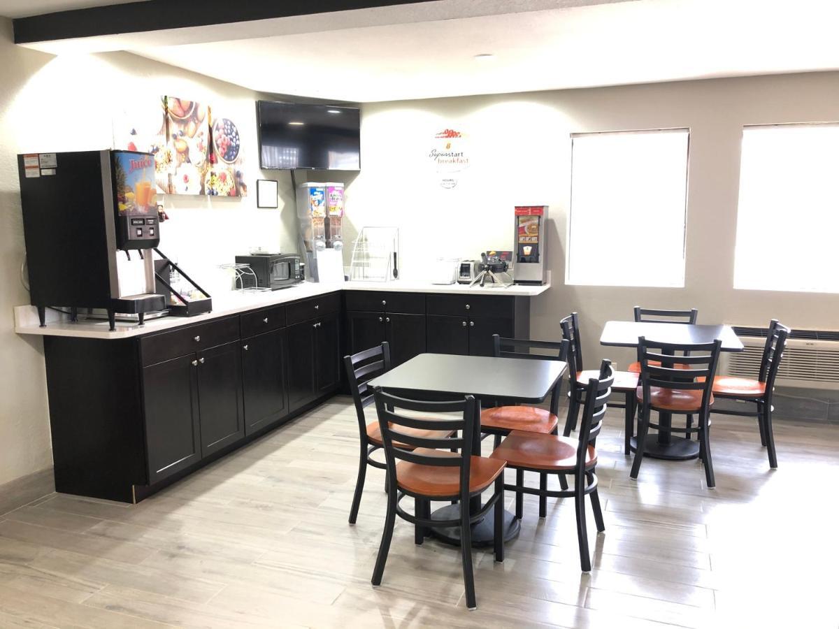 Super 8 By Wyndham Natchitoches Μοτέλ Εξωτερικό φωτογραφία